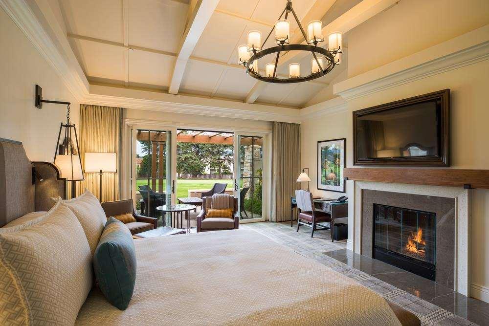 Lodge At Pebble Beach Стая снимка