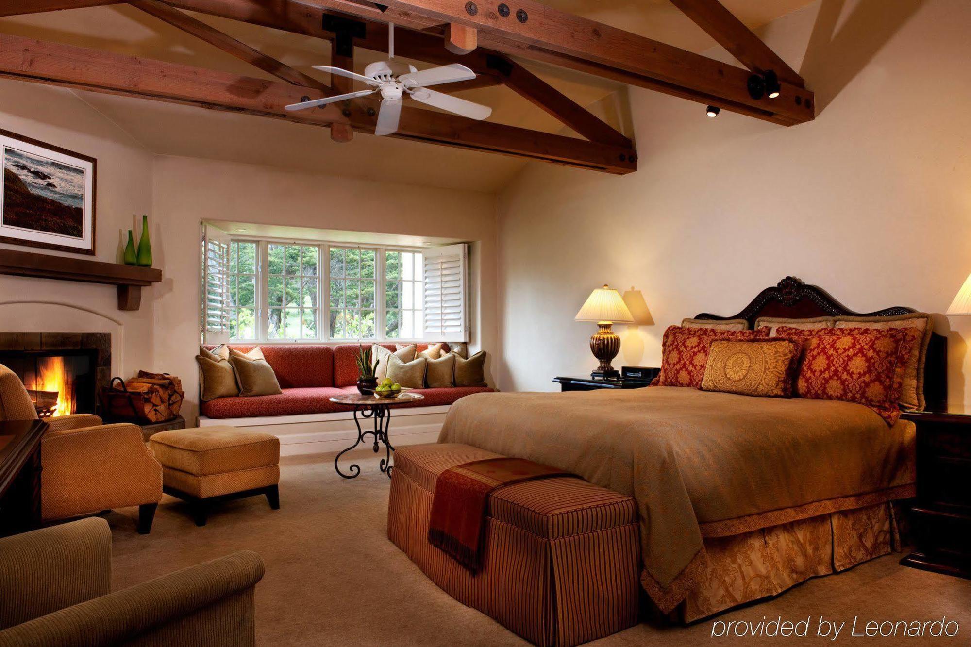Lodge At Pebble Beach Екстериор снимка