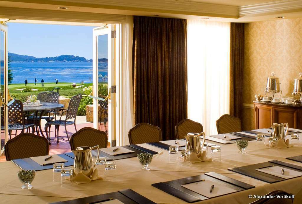 Lodge At Pebble Beach Стая снимка